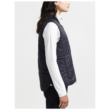 Core Light Padded Vest W - Black - Closeup 2