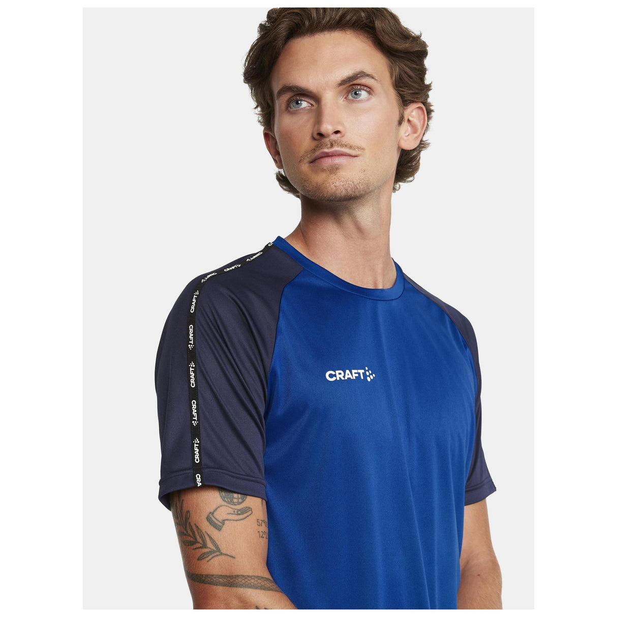 Squad Go Contrast Jersey M - Club Cobolt/Navy - Closeup 4
