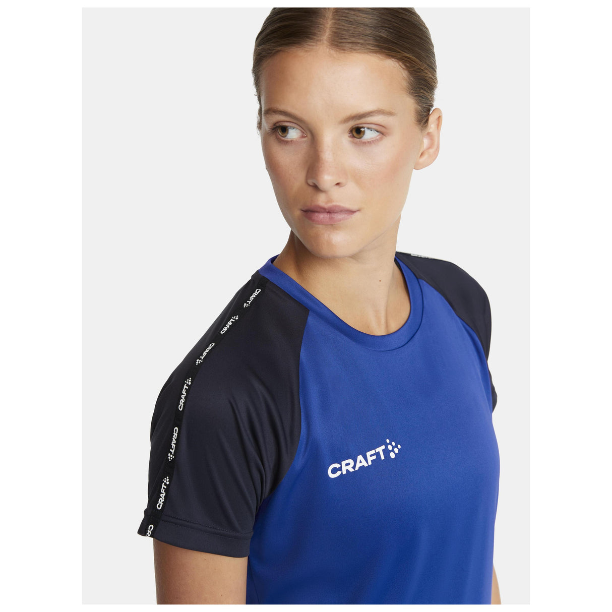 Squad Go Contrast Jersey W - Club Cobolt/Navy - Closeup 5