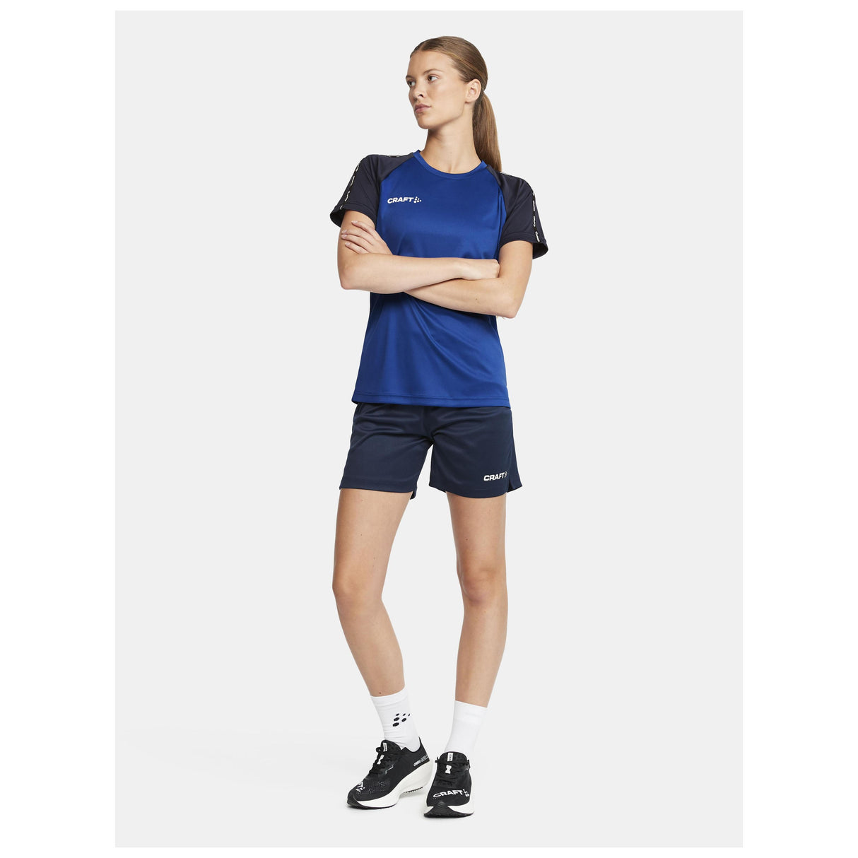 Squad Go Contrast Jersey W - Club Cobolt/Navy - Closeup 6
