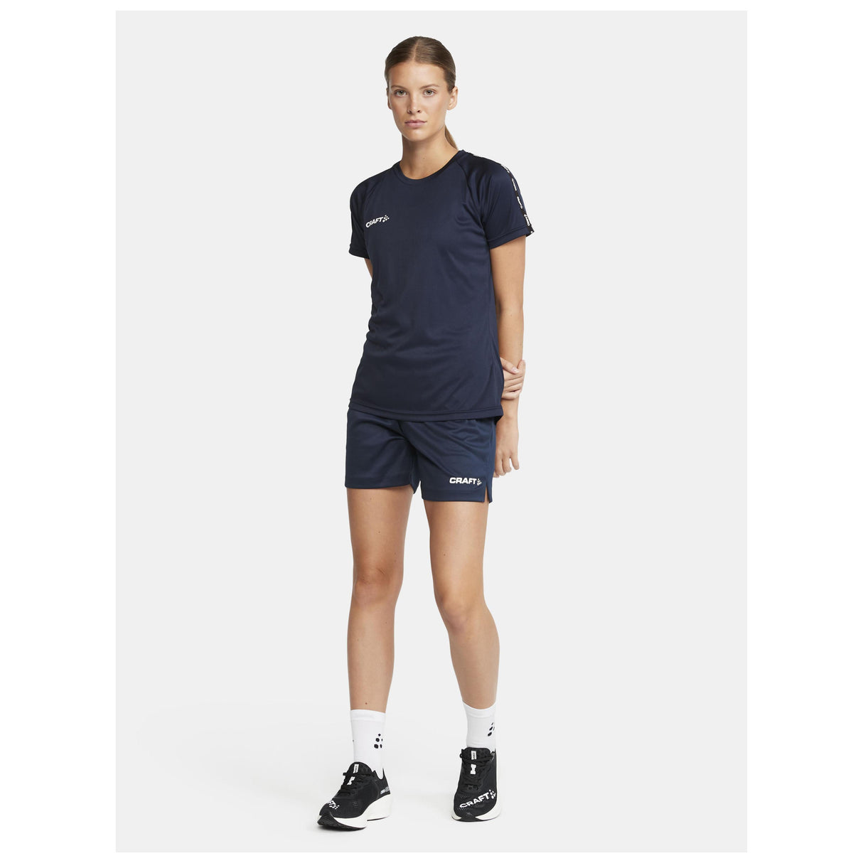 Squad Go Contrast Jersey W - Navy - Closeup 5