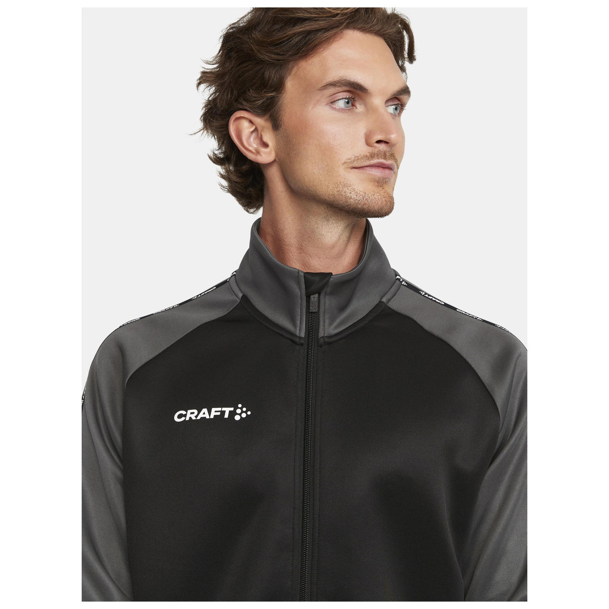 Squad 2.0 Full Zip M - Black - Closeup 5