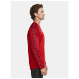 Squad 2.0 Crewneck M - Red - Closeup 2