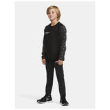 Squad 2.0 Crewneck Jr - Black - Closeup 7