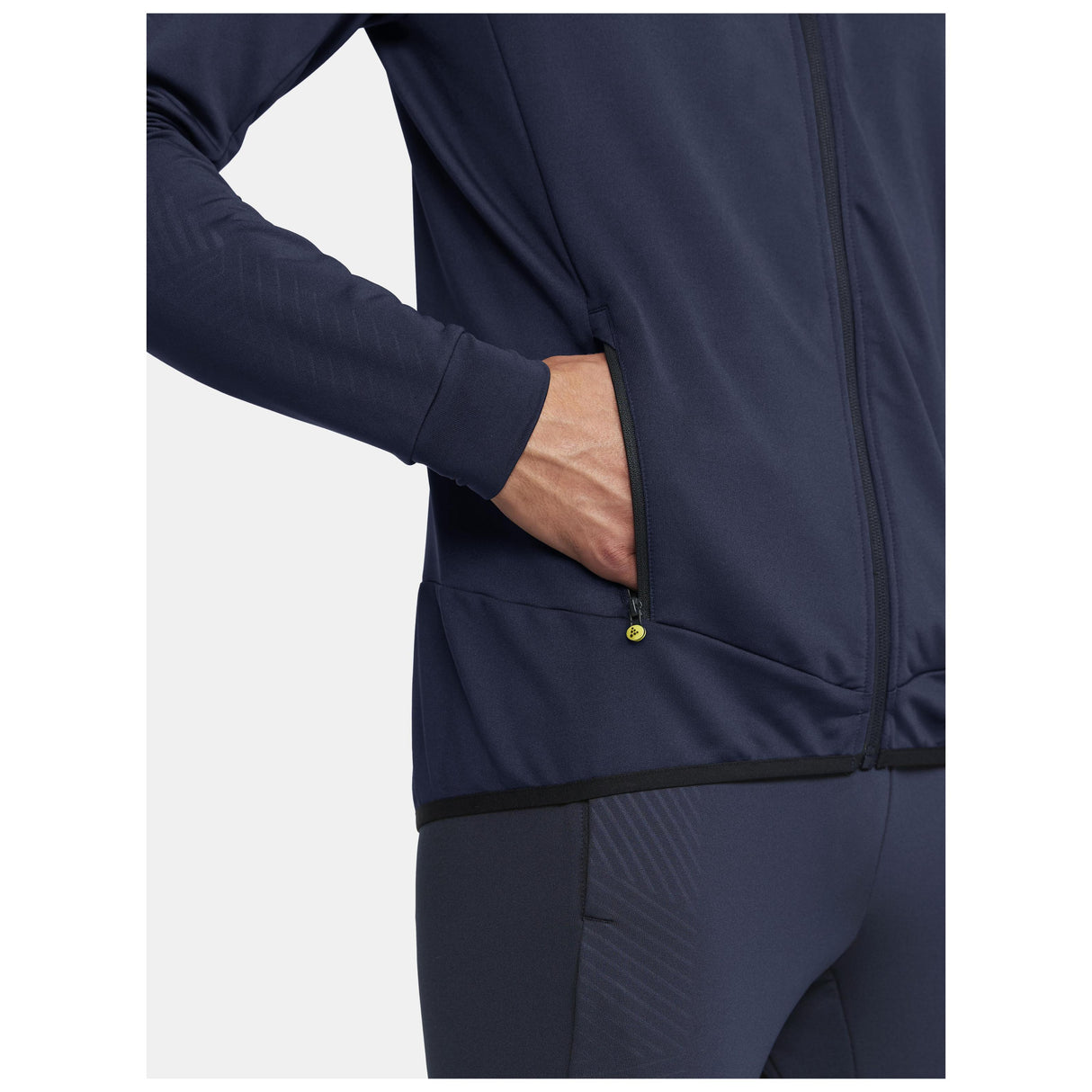 Extend Full Zip M - Navy - Closeup 4