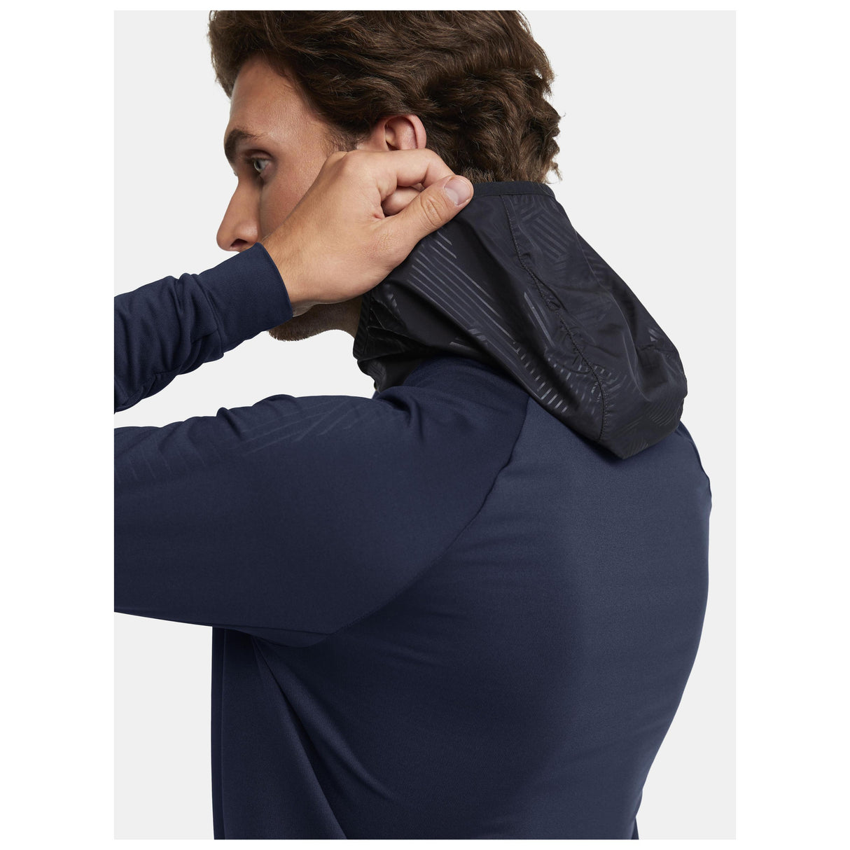 Extend Full Zip M - Navy - Closeup 6