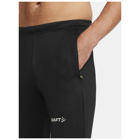 Extend Pant M - Black - Closeup 5