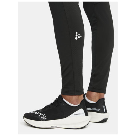 Extend Slim Pant M - Black - Closeup 4