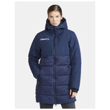 Core Evolve Isolate Parkas W - Navy - Closeup 1