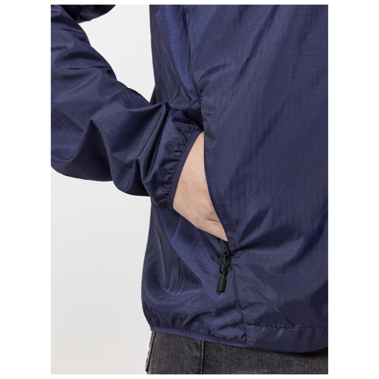 Squad Go Jacket W - Navy - Closeup 4