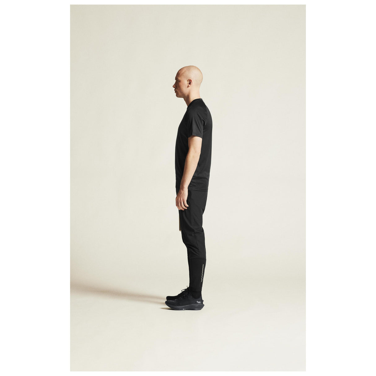 Rush 2.0 Ss Tee M - Black - Closeup 5