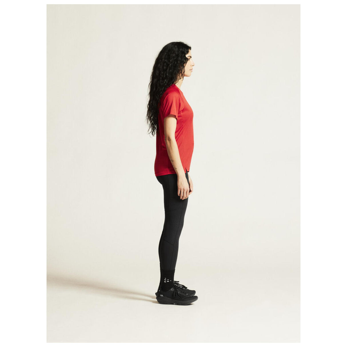 Rush 2.0 Ss Tee W - Red - Closeup 2