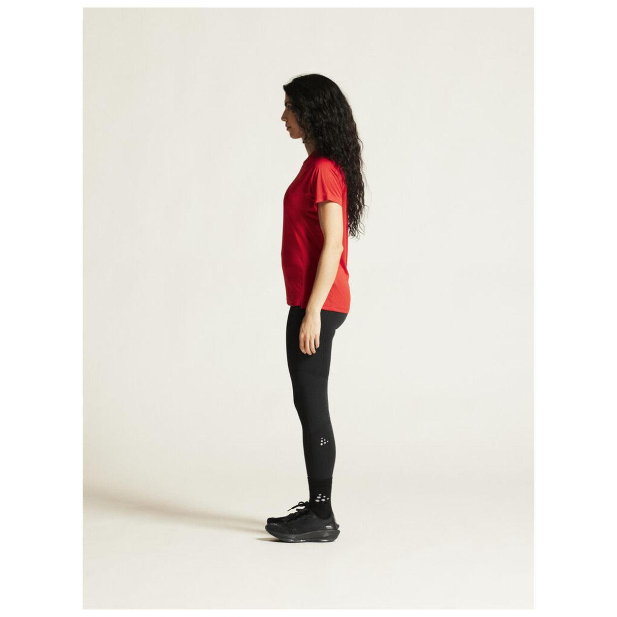 Rush 2.0 Ss Tee W - Red - Closeup 3