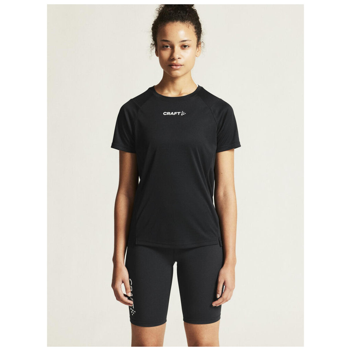 Rush 2.0 Ss Tee W - Black - Closeup 5