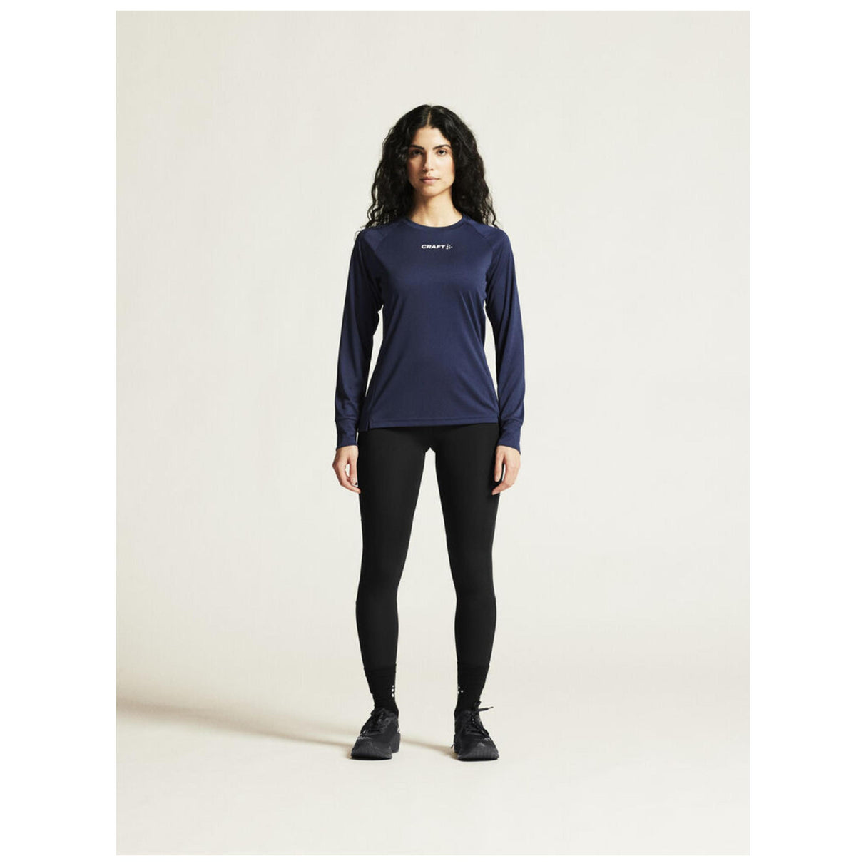 Rush 2.0 Ls Tee W - Navy - Closeup 1