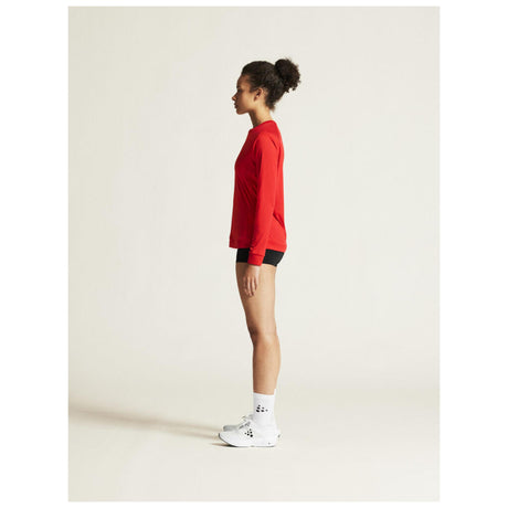 Rush 2.0 Ls Tee W - Red - Closeup 4