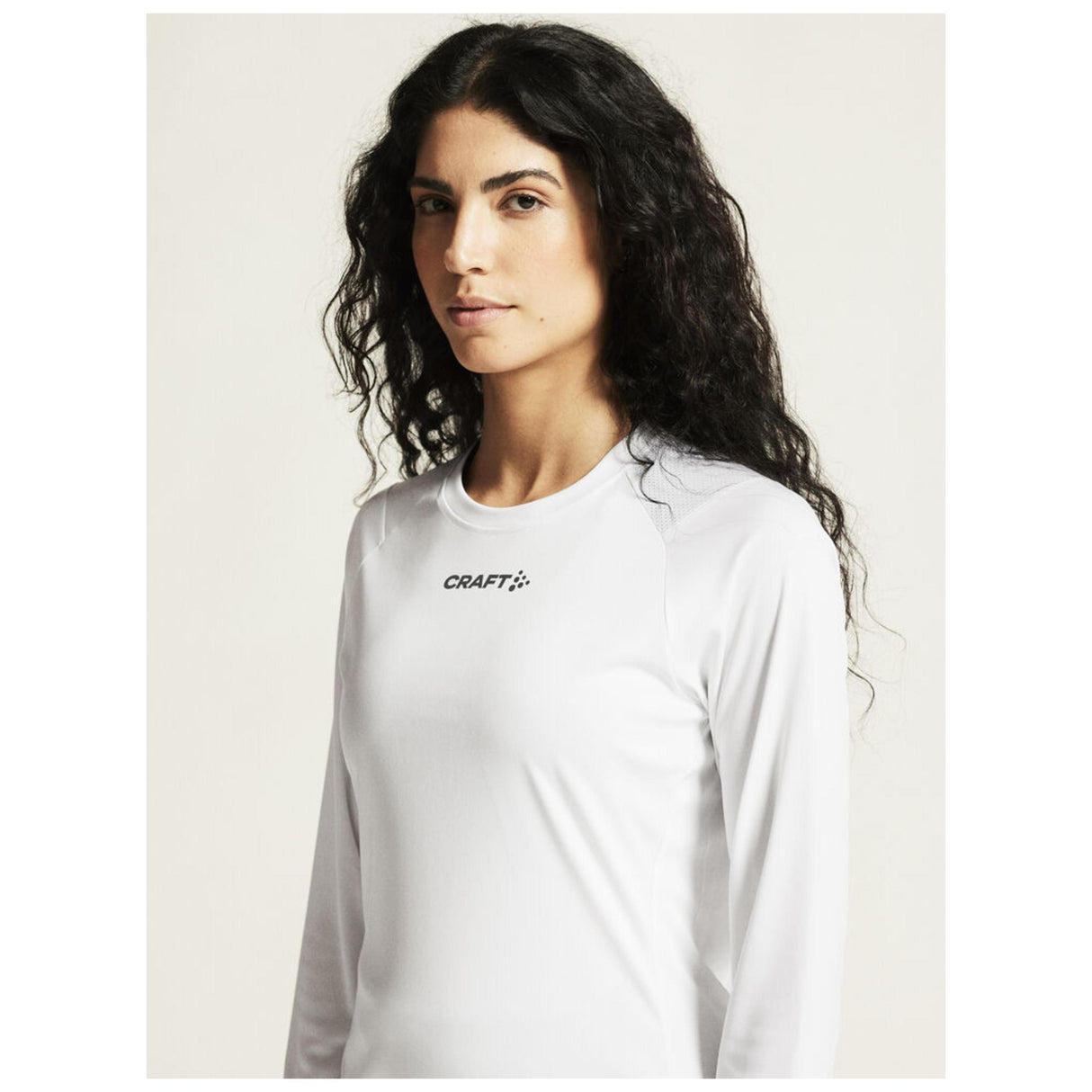 Rush 2.0 Ls Tee W - White - Closeup 6