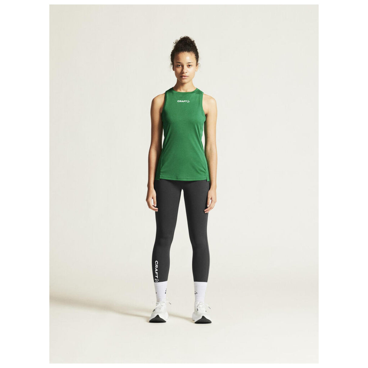 Rush 2.0 Singlet W - Green - Closeup 1