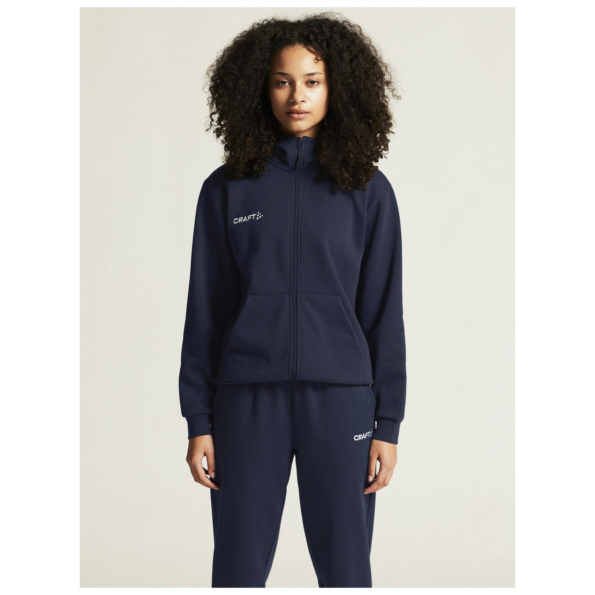 Community 2.0 Logo Fz Hoodie W - Navy - Closeup 5