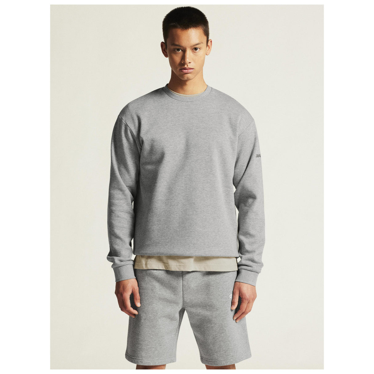 Community 2.0 R Neck M - Grey Melange - Closeup 5