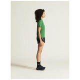 Squad Go Function Tee W - Green - Closeup 2