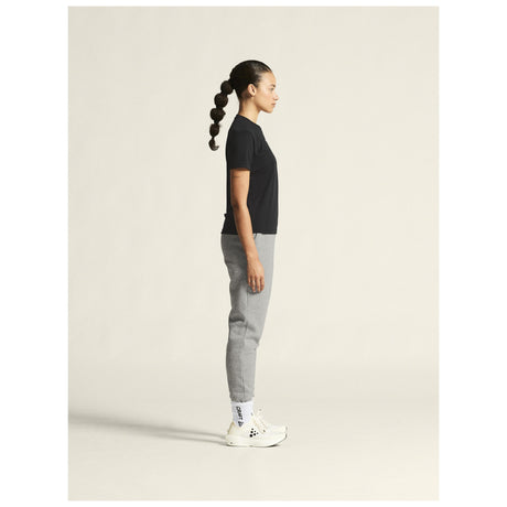 Squad Go Function Tee W - Black - Closeup 2