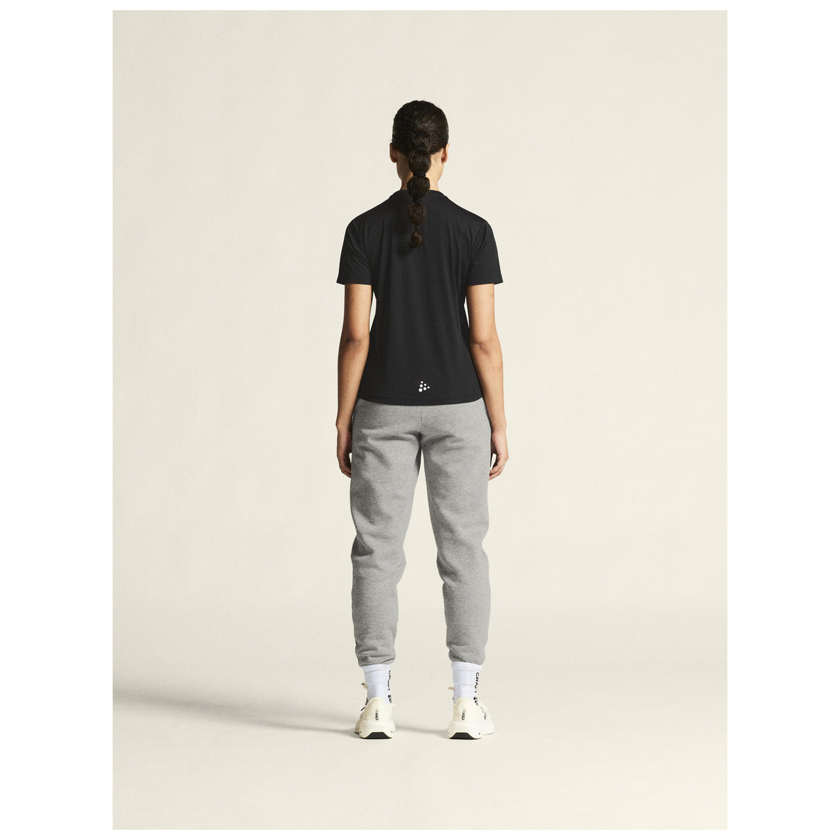 Squad Go Function Tee W - Black - Closeup 3