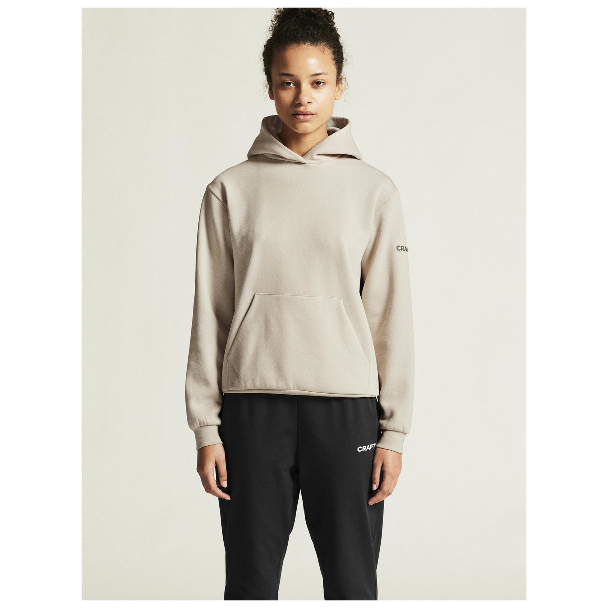 Community 2.0 Hoodie W - Beige - Closeup 5