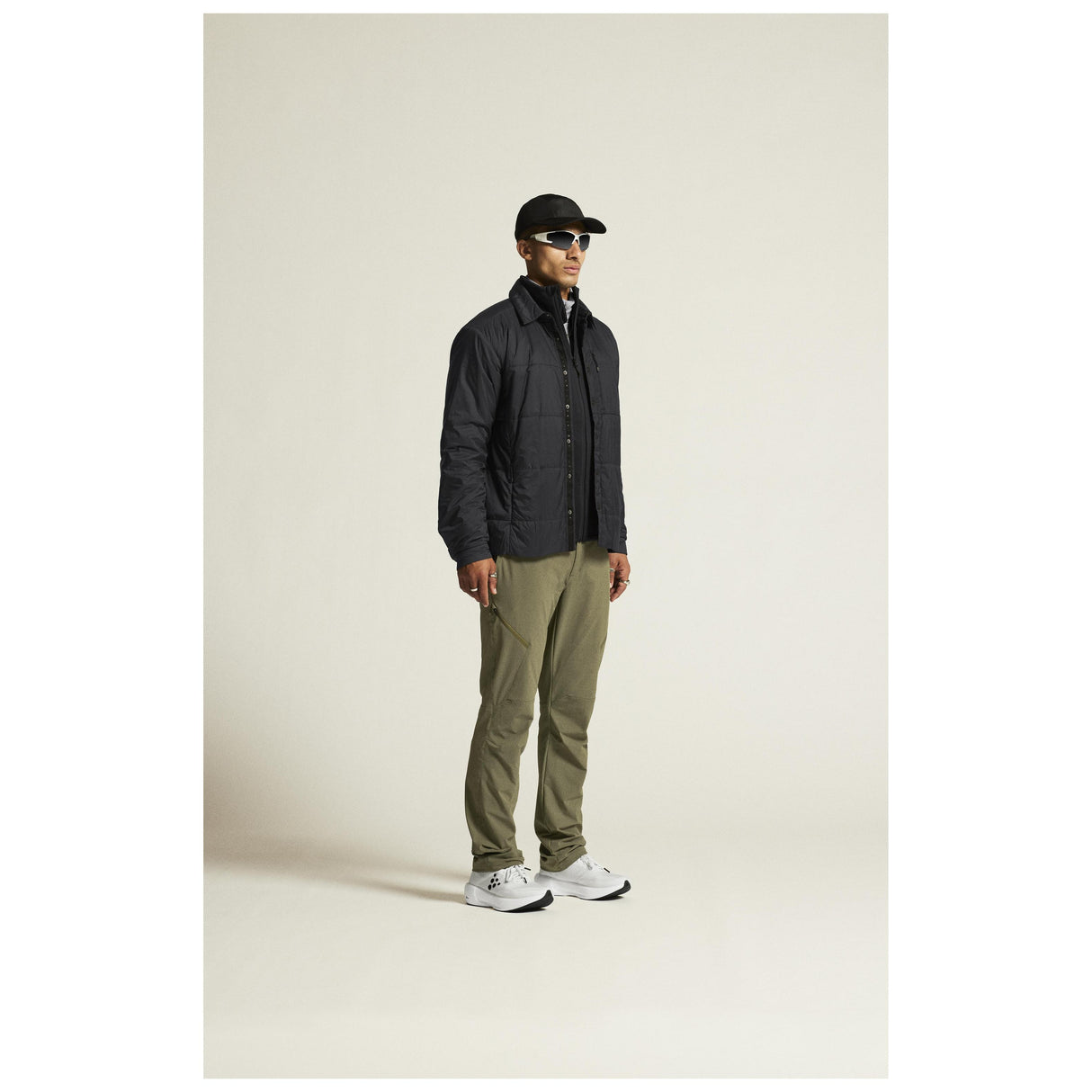 Adv Urban Lt Padded Overshirt Uni - Black - Closeup 1