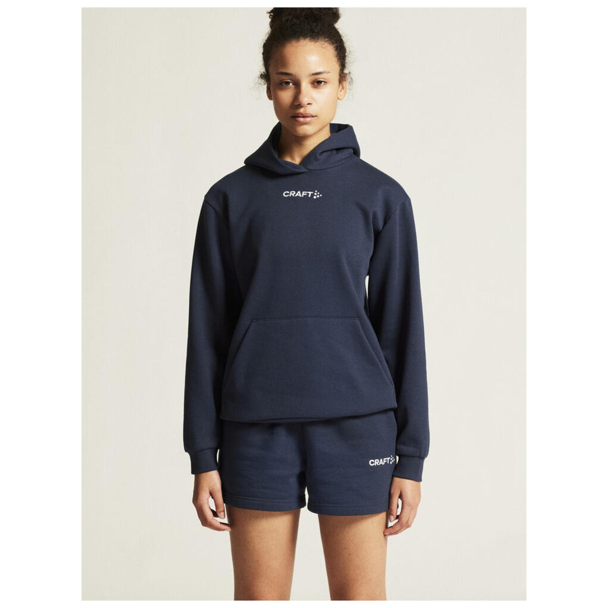 Community 2.0 Logo Hoodie W - Navy - Closeup 5