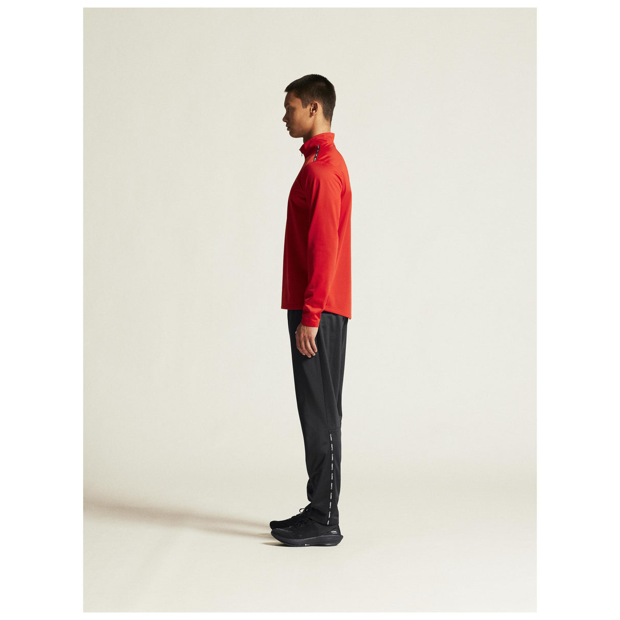 Squad Go Hz M - Red - Closeup 4