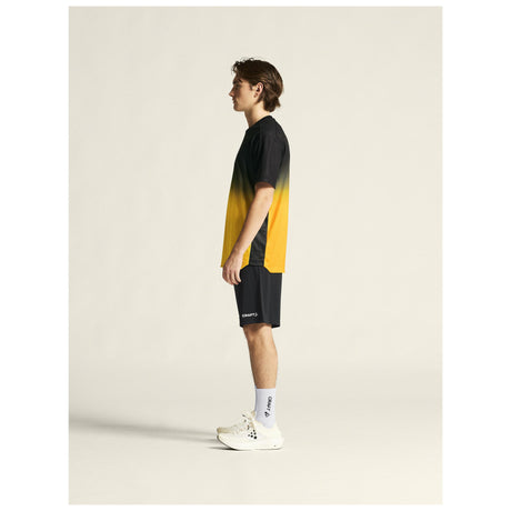 Evolve 2.0 Structured Graphic Jersey M - Black/Yellow - Closeup 4