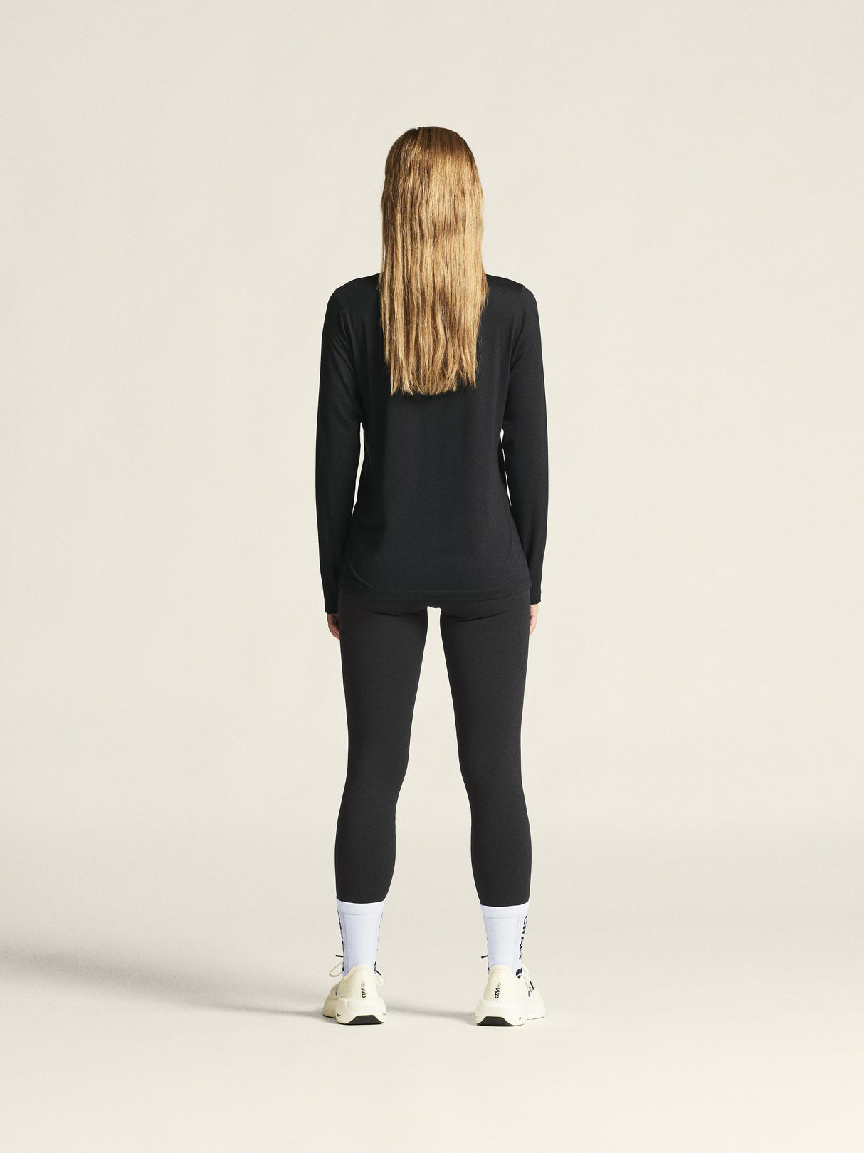 Flow Mn Ls W - Black Melange - Closeup 3