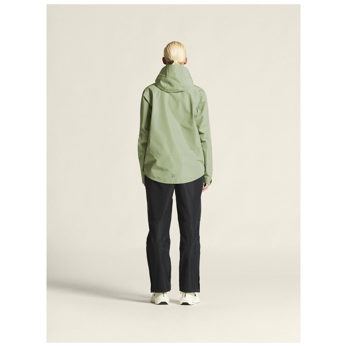 Adv Explore Shell Pants W - Black - Closeup 3