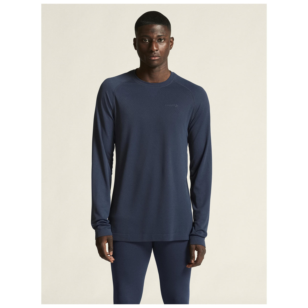 Active Comfort Ls 2 M - Dark Blue - Closeup 4