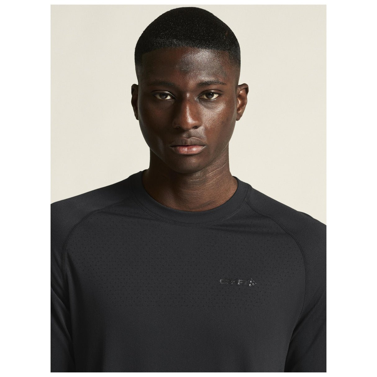 Active Comfort Ls 2 M - Black - Closeup 5