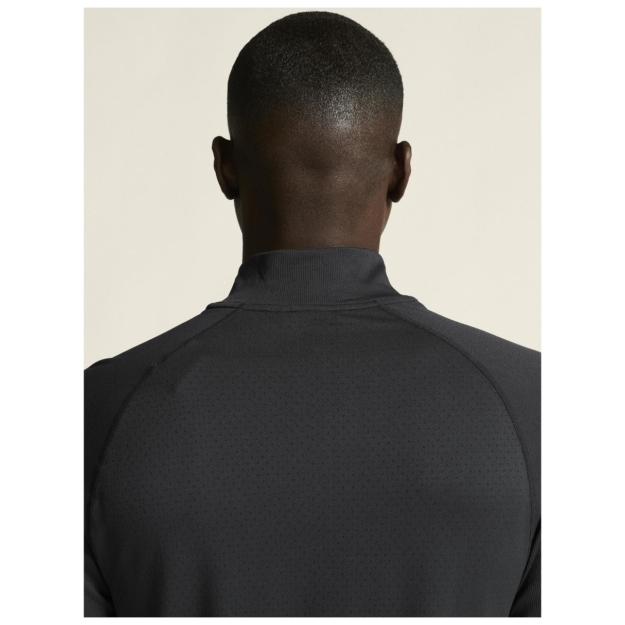 Active Comfort Ls Hz 2 M - Black - Closeup 6