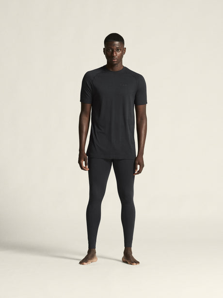 Active Comfort Ss 2 M - Black - Closeup 1