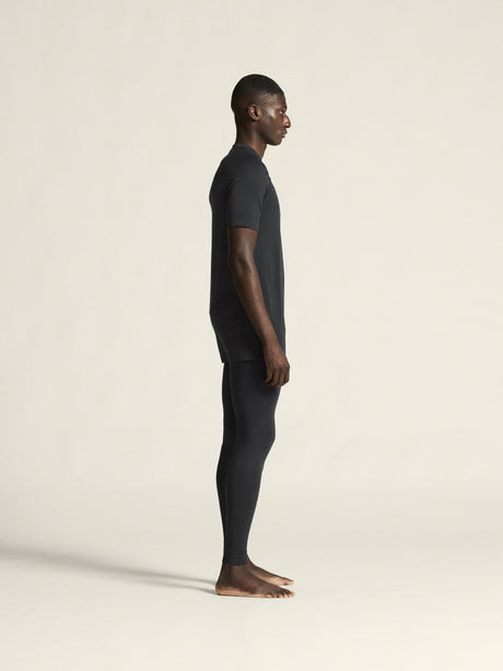 Active Comfort Ss 2 M - Black - Closeup 2