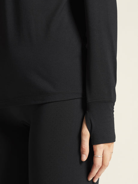 Layers Hz Ls W - Black Melange - Closeup 7