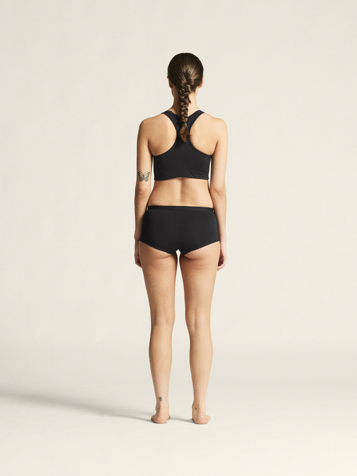 Active Boxer W - Black - Closeup 3