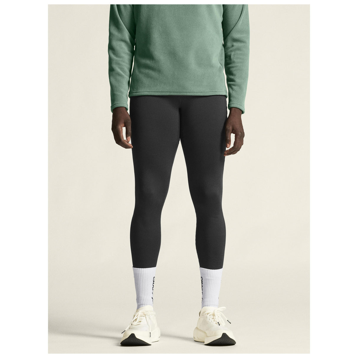 Explore Power Fleece Tights M - Black - Closeup 4