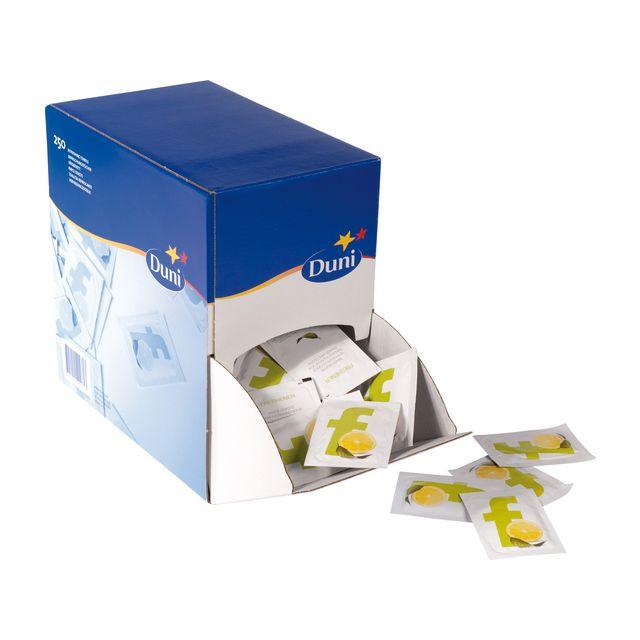 Lemon scented wet wipe 250/pack